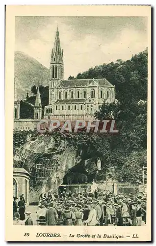 Cartes postales Lourdes La Grotte et la Basilique