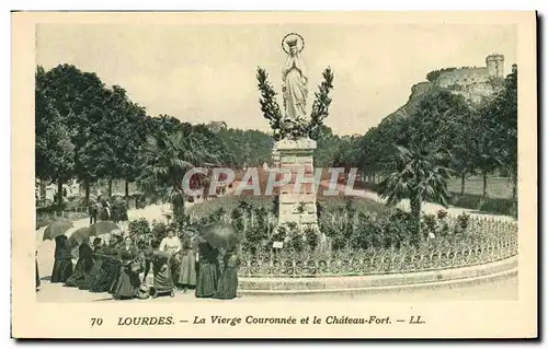 Cartes postales Lourdes La Vierge Couronnee et le Chateau