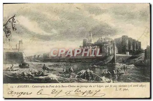 Cartes postales Angers Catastrophe Du Pont De La Basse Chaine au passage du 11eme Leger