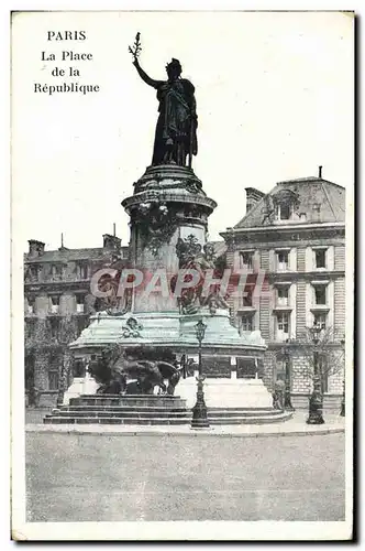 Cartes postales Paris La place De La Republique Lion