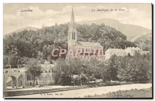 Cartes postales Lourdes La Basilique le Gave