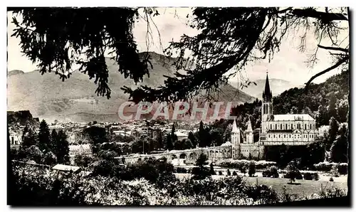 Cartes postales moderne Lourdes La Basilique et le pic du Jer