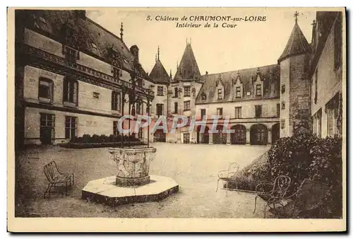 Cartes postales Chateau de Chaumont sur Loire Interieur de la Cour