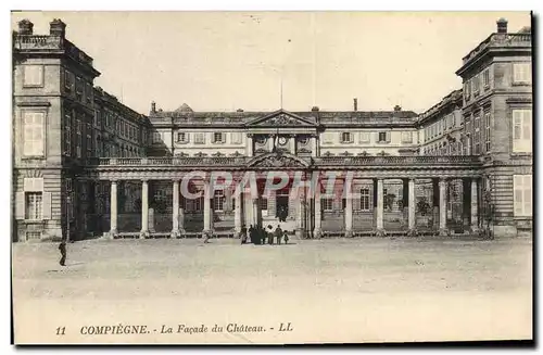 Ansichtskarte AK Compiegne La Facade du Chateau