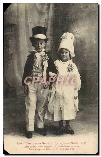 Cartes postales Costumes Normands Jeunes Maries Enfants Folklore