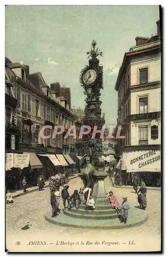 Cartes postales Amiens L&#39Horloge Et La Rue Des Vergeaux Enfants