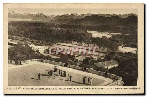 Ansichtskarte AK Pau Nouvelle Terrasse De La Place Royale Et La Gare Partie Est De La Chaine Des Pyrenees