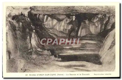 Cartes postales Grottes d'Arcy Sur Cure La Source et la Cascade