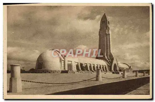 Ansichtskarte AK Douaumont Ossuaire et Phare de Douaumont