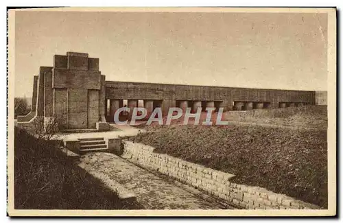 Ansichtskarte AK Douaumont Monument de la Tranchee des Baionnettes