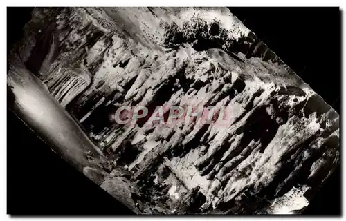 Cartes postales moderne Les Grottes d'Arcy sur Cure La salle de la boucherie