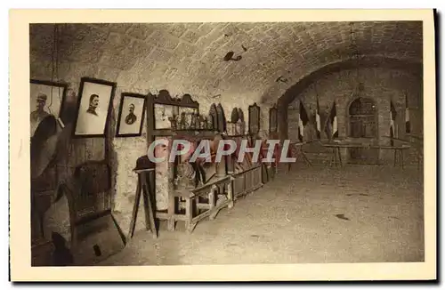 Ansichtskarte AK Fort de Douaumont Le Musee Militaria