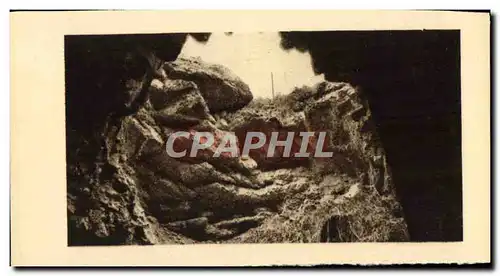 Cartes postales Fort de Douaumont Lieu de l'explosion d'un obus de 400 Francais Militaria