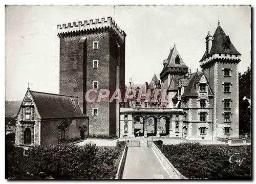 Cartes postales moderne Pau Le Chateau Donjon et facade Est