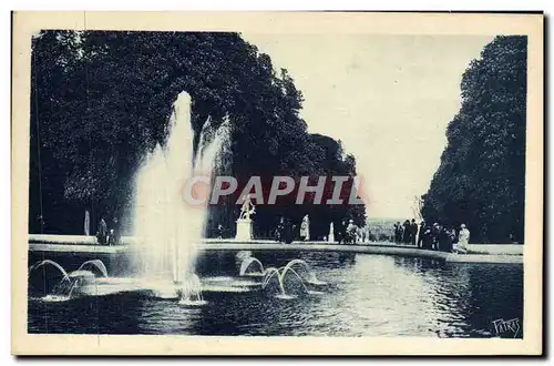 Cartes postales Parc de Saint Gloud Bassin des 24 Jets