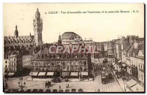 Cartes postales Lille Vue d&#39ensemble sur l&#39ancienne et la Nouvelle Bourse Tramway