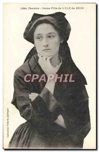 Cartes postales Pensive Jeune Fille de L&#39Ile de Sein Folklore