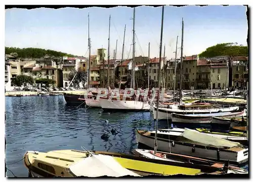 Cartes postales moderne Cassis Le port Bateaux