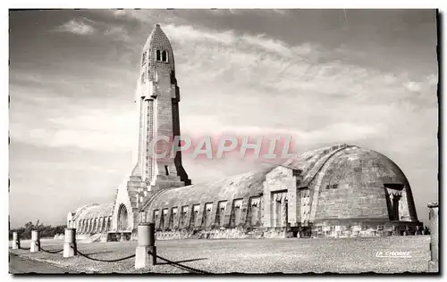 Cartes postales moderne Douaumont Ossuaire Militaria