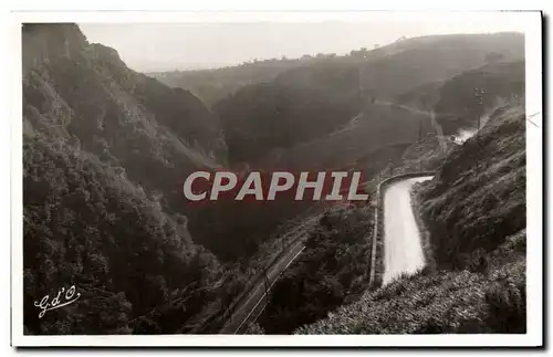 Cartes postales moderne L&#39Auvergne Thiers Gorges De La Durolle