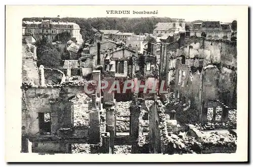 Cartes postales Verdun Bombarde Militaria