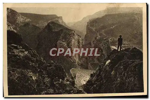 Cartes postales Paysage Et Pierres De Provence Le Point Sublime Des Gorges Du Verdon