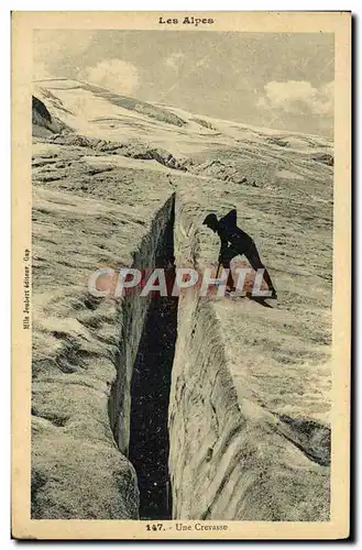 Ansichtskarte AK Les Alpes Une Crevasse Alpinisme