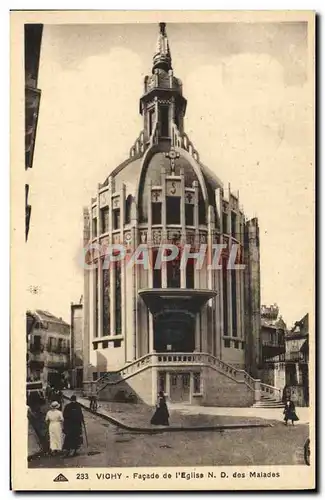 Ansichtskarte AK Vichy Facade de L&#39Eglise Notre Dame Des Malades