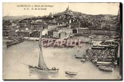 Ansichtskarte AK Marseille Bassin Du Carenage Et N D De La Garde Bateaux