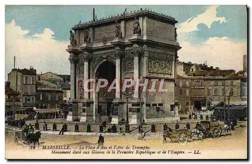 Ansichtskarte AK Marseille La Place D&#39Aix Et l&#39Arc De Triomphe Monument Eleve Aux Gloires De la Premiere Re