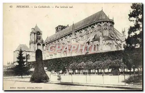 Ansichtskarte AK Bourges La Cathedrale Vue Laterale sud