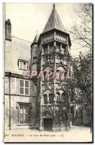 Ansichtskarte AK Bourges La Cour du Petit Lycee