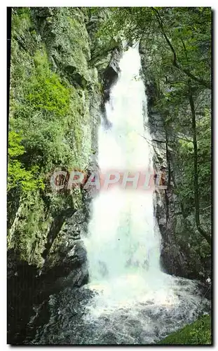 Cartes postales moderne La Correze Pittoresque Les Cascades de Gimel La queue de cheval Gouffre de l'inferno
