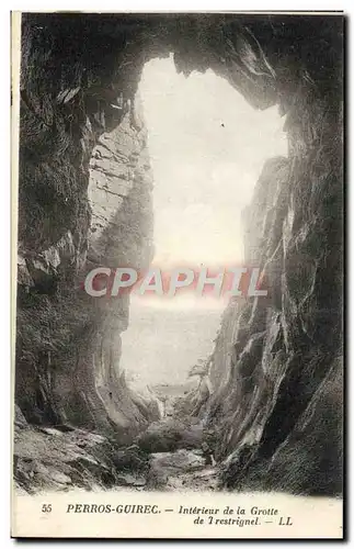 Cartes postales Perros Guirec Interieur de la Grotte de Trestrignel