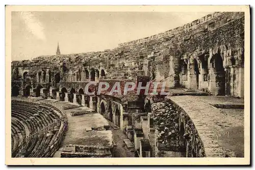 Cartes postales Nimes L'Interieur des Arenes Galeries et gradins
