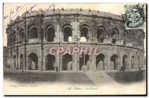 Cartes postales Nimes Les Arenes