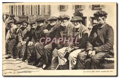 Ansichtskarte AK Douarnenez Le banc des vieux loups de mer Folklore TOP