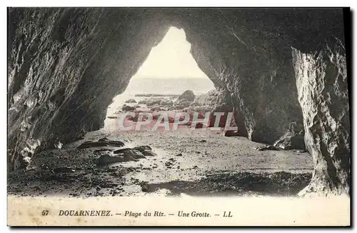 Cartes postales Douarnenez Plage du Riz Une Grotte