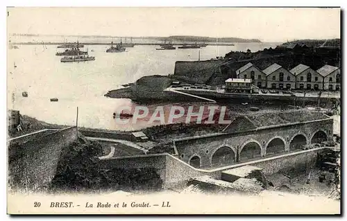 Cartes postales Brest Le Rade et le Goulet Bateaux