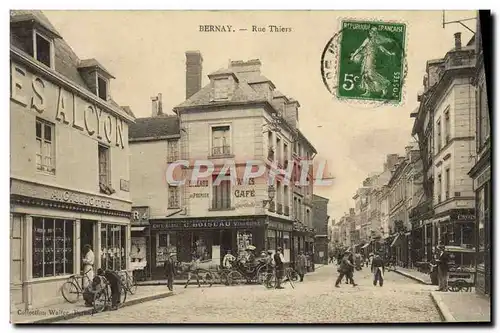 Cartes postales Bernay Rue Thiers Voiture a ane Mule Enfants Velo Cycle (bonne animation)