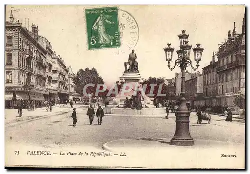 Cartes postales Valence La Place de la Republique
