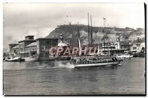 Cartes postales moderne Barcelona Estacion Maritime Al fondo Montjuch