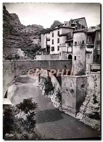 Cartes postales moderne Entrevaux Ville Fortifiee Par Vauban Vue sur le pont levis et le Var