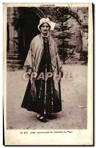 Ansichtskarte AK L&#39Auvergne Auvergnate En Costume Du Pays Folklore Femme