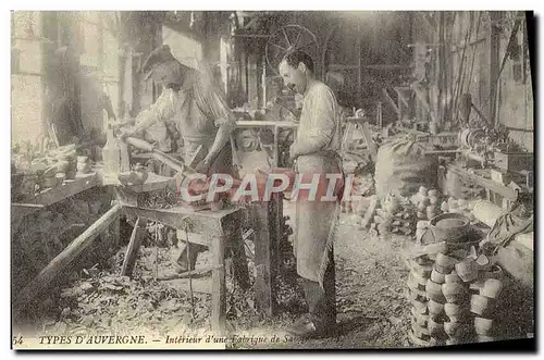 REPRO Types D&#39Auvergne Interieur d&#39une Fabrique de sabots Folklore