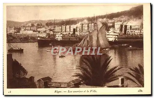 Cartes postales Alger Les Courriers Et La Ville Bateaux