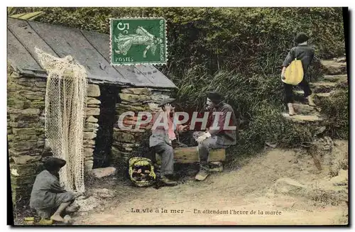 Ansichtskarte AK La Vie a La Mer En Attendant l&#39Heure De La Maree Folklore