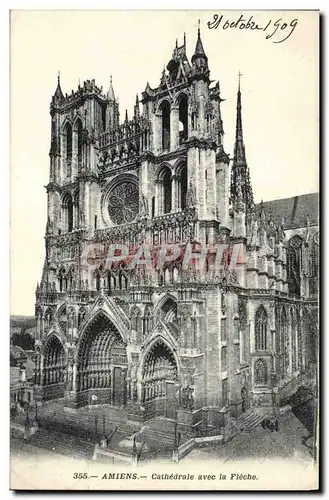 Ansichtskarte AK Amiens Cathedrale Avec la Fleche