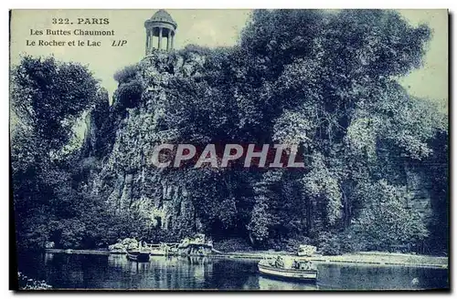 Cartes postales Paris Les Buttes Chaumont Le Rocher Et Le Lac