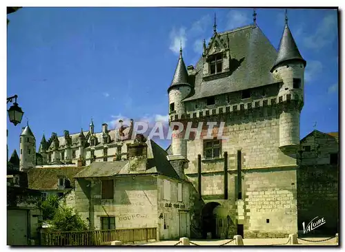 Cartes postales moderne Les Merveilles Du Val De Loire Loches La Porte Des Cordiliers Et Les Logis Royaus Du Chateau